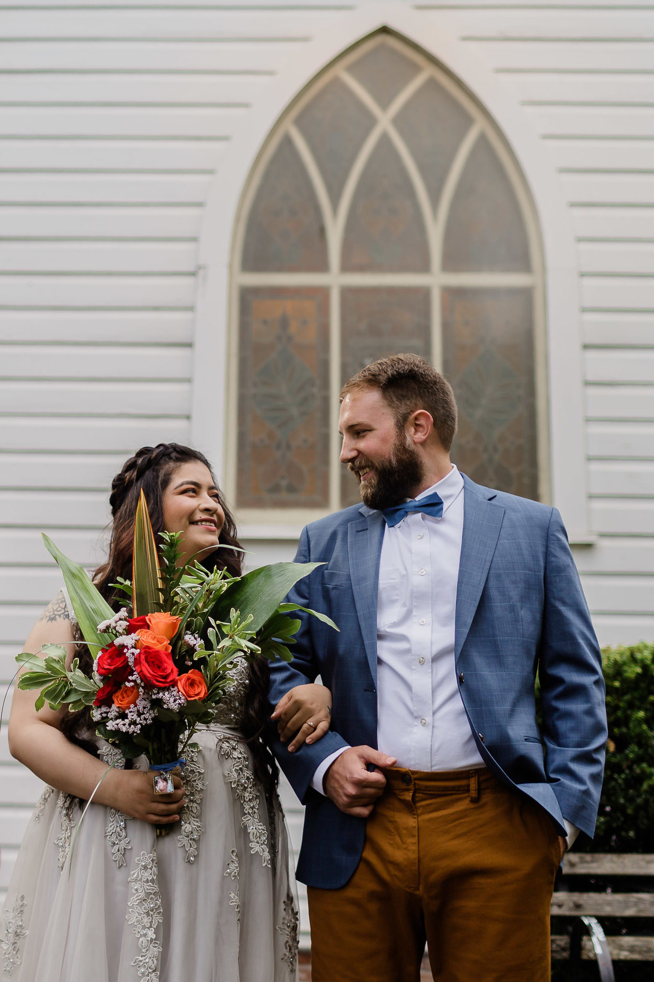 groom and bride at Fall wedding at Oaks Pioneer Church