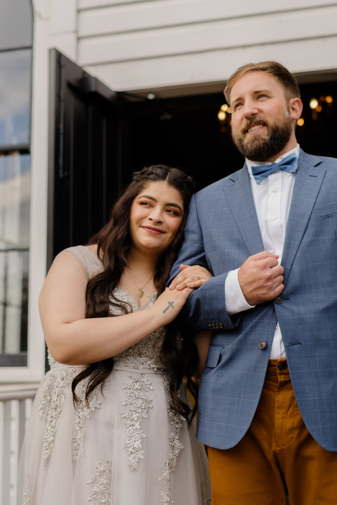 bride and groom portraits fall wedding at oaks pioneer church